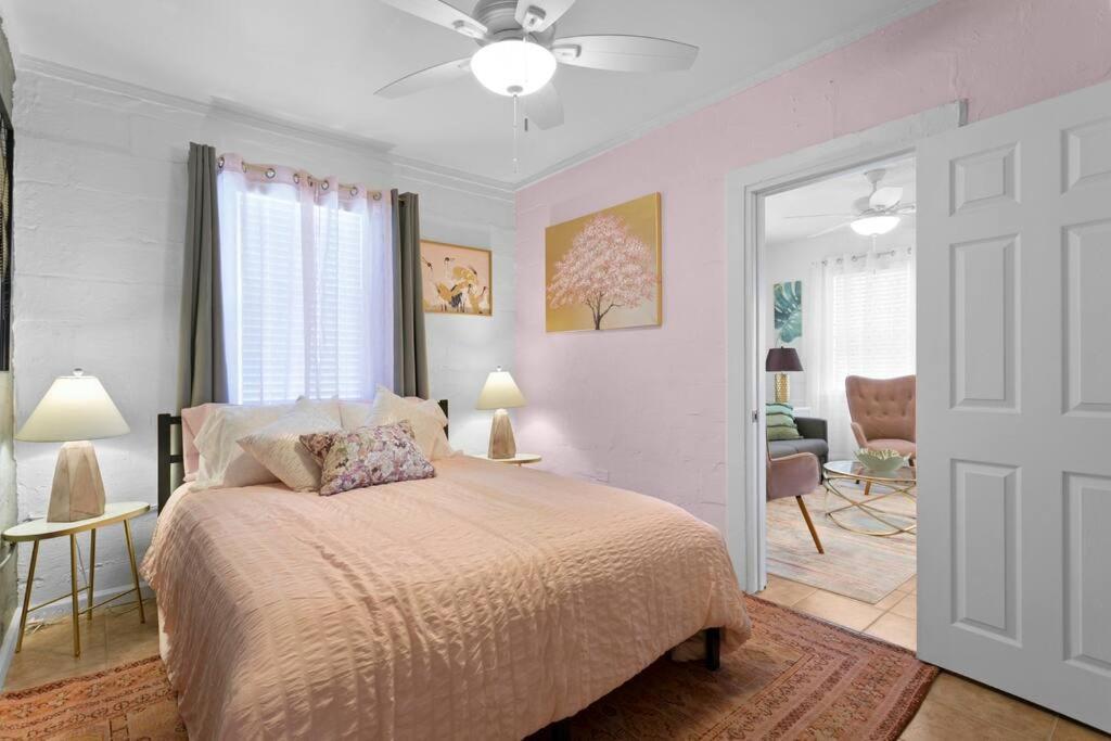 The Pink Oasis Waterfront 1 Bed Apt Διαμέρισμα Τάμπα Εξωτερικό φωτογραφία